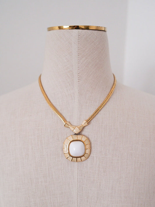 Vintage Trifari Enamel Pendant Necklace