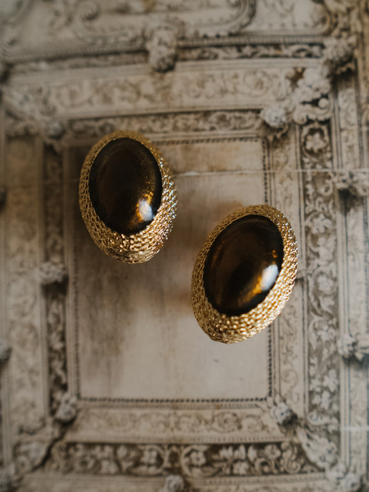 Vintage 80s NAMAR Brown and Gold Textured Dramatic Oval Clip-On Earrings