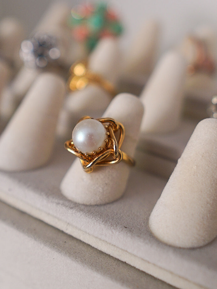 Vintage 1970s Sculptural Caged Pearl Cocktail Ring