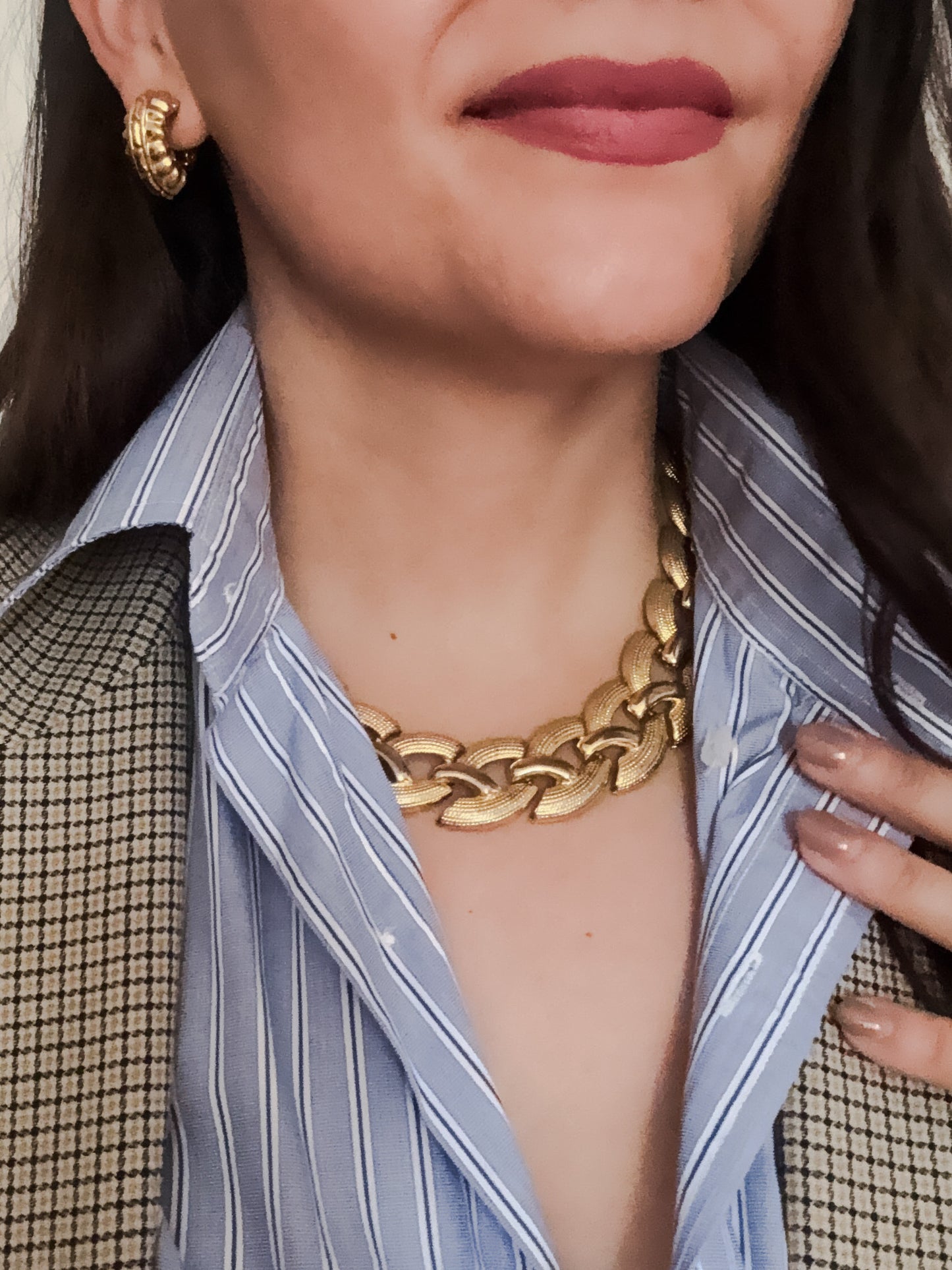 1980s Gold Textured Statement Necklace