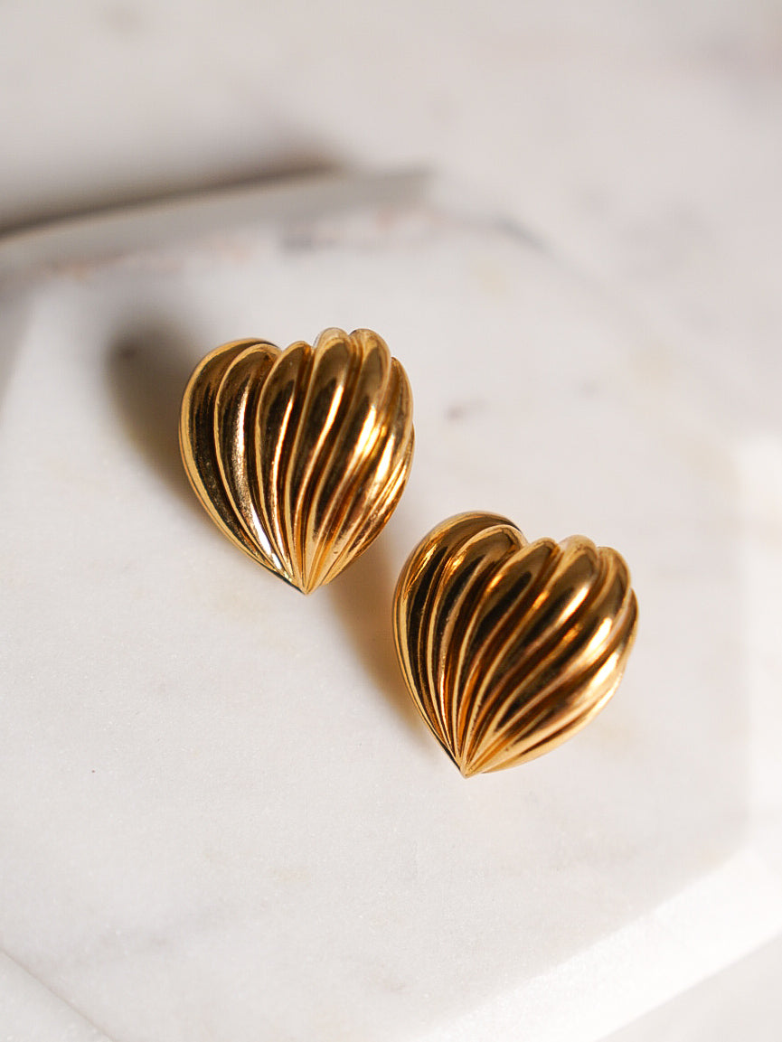 AVON Gold Ribbed Heart Earrings