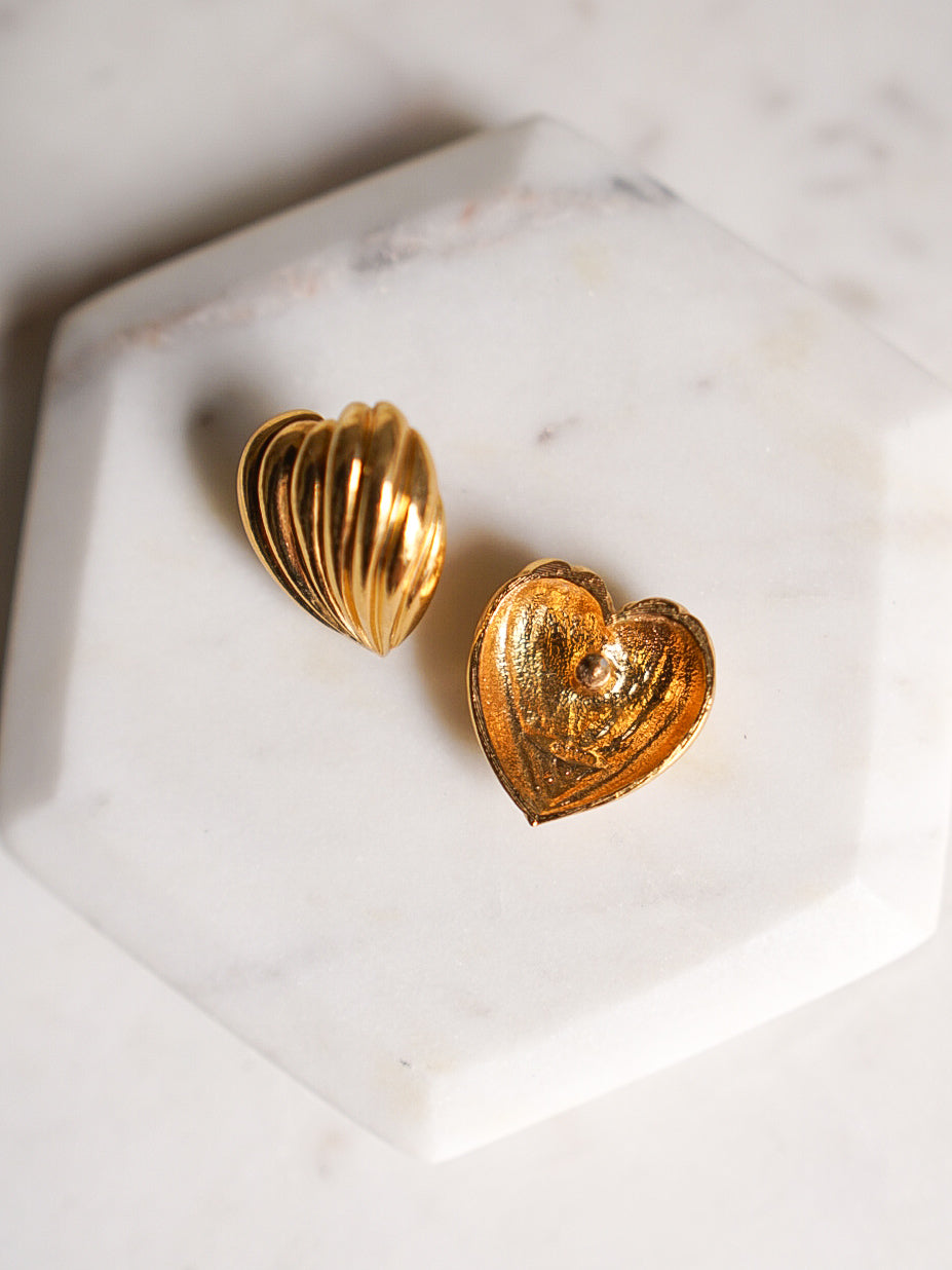 AVON Gold Ribbed Heart Earrings