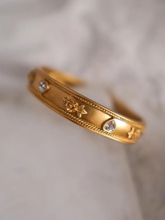 1990s ELIZABETH TAYLOR for AVON Matte Gold Bangle